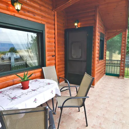 Kleonikis Wooden House Kastoria Pendavrison