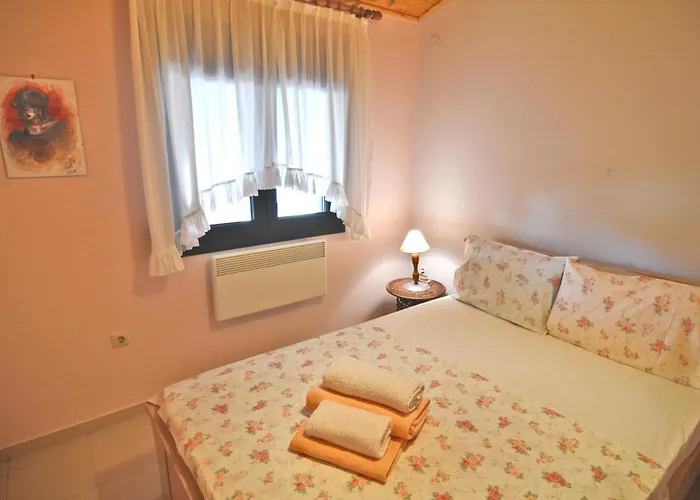 Kleonikis Wooden House Kastoria *