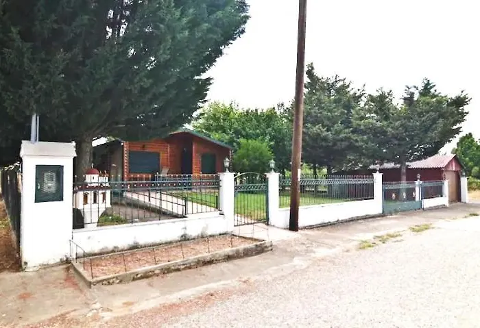 Kleonikis Wooden House Kastoria